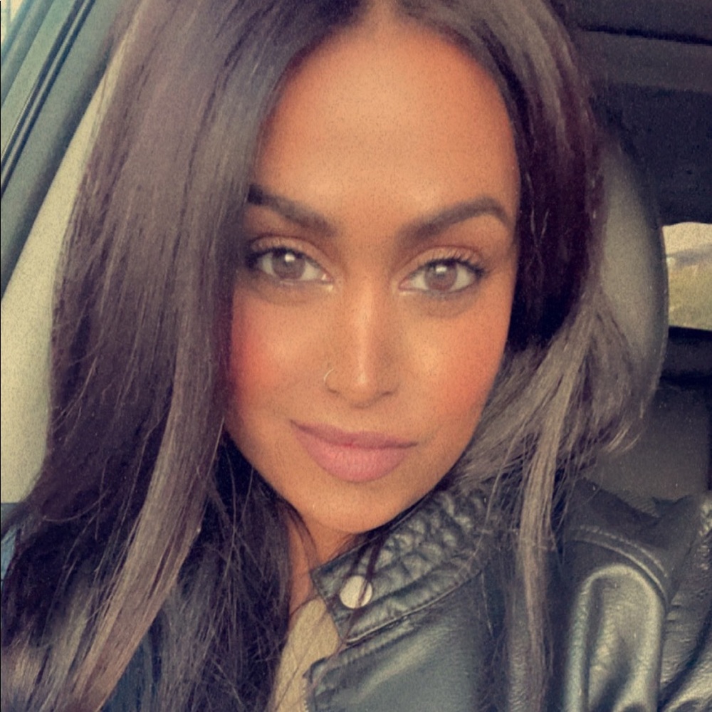 Meet your Posher, Sneha